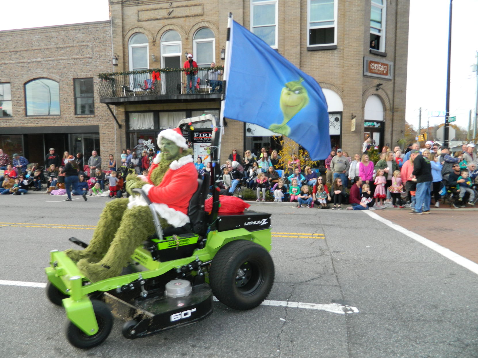 Mooresville Christmas Parade (247).JPG